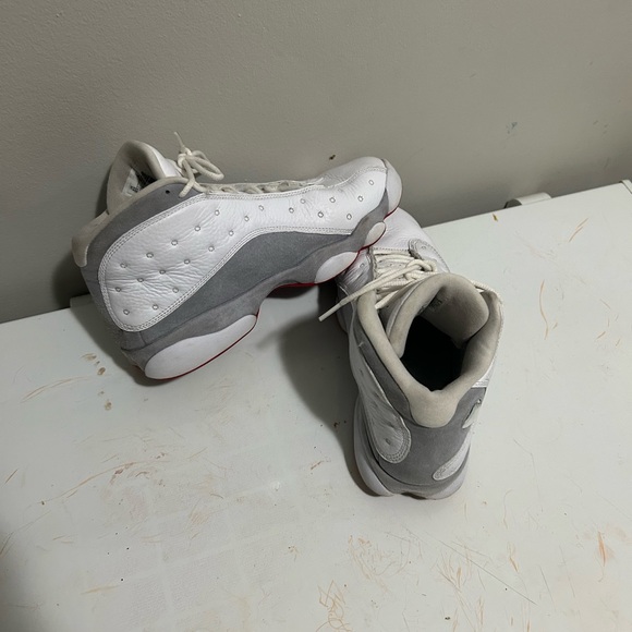 Air Jordan 13 Retro White Wolf Grey - Picture 2 of 4